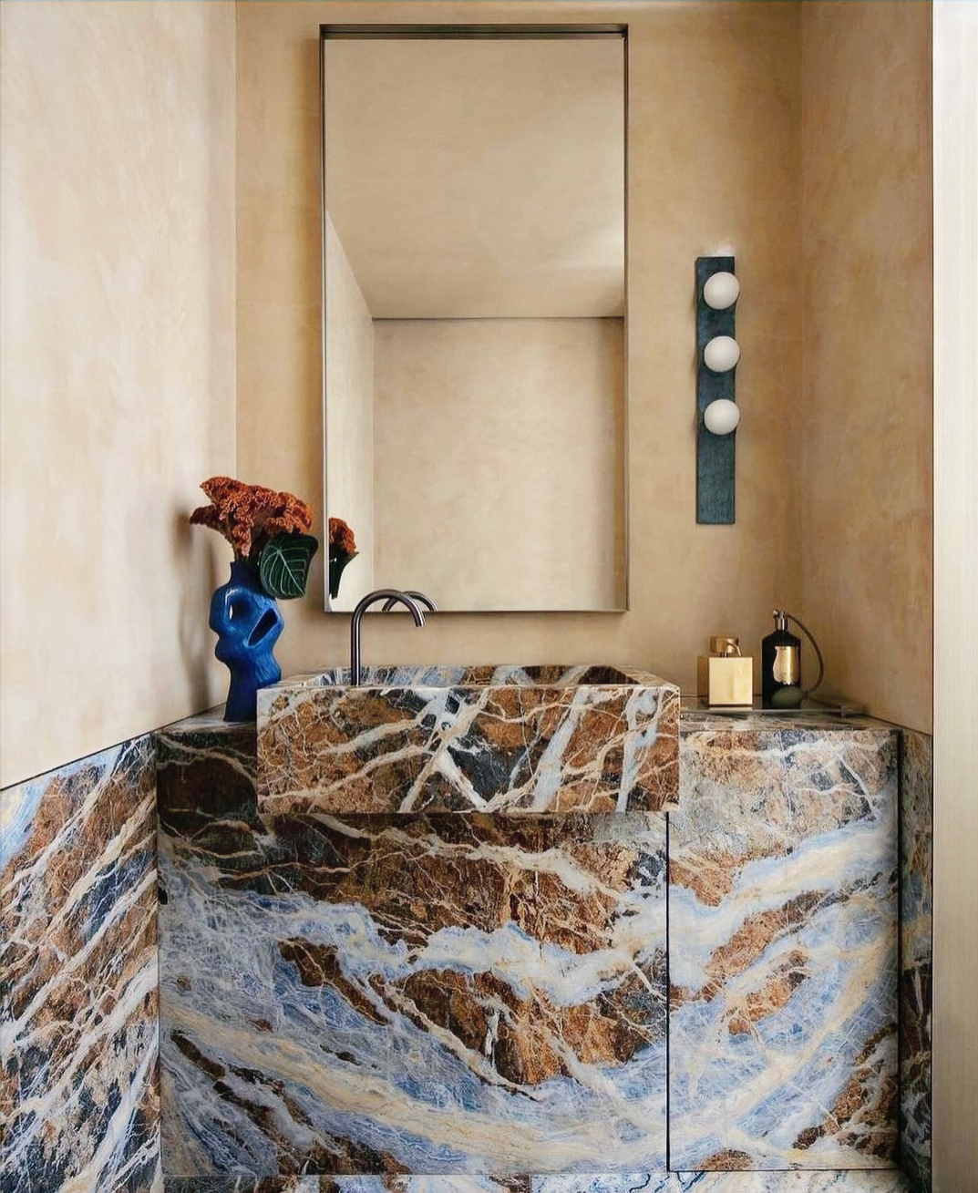 Private Villa Powder Room